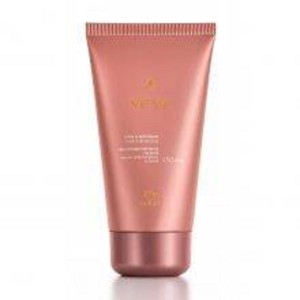 Sève Desodorante Hidratante Corporal Lírios e Amêndoas Natura 150 ml