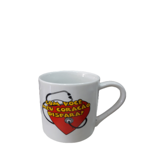 CANECA DE PORCELANA COM VOCÊ MEU CORAÇÃO DISPARA