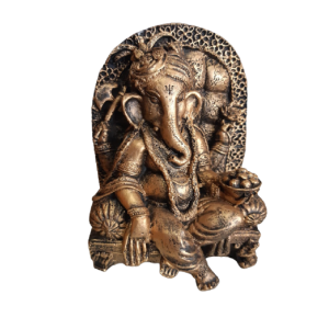 GANESHA DE RESINA NA POLTRONA