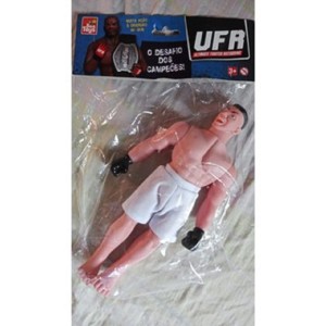 Boneco Ultimate Fighter